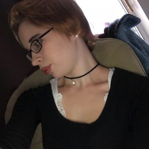 Meet your Posher, Halie